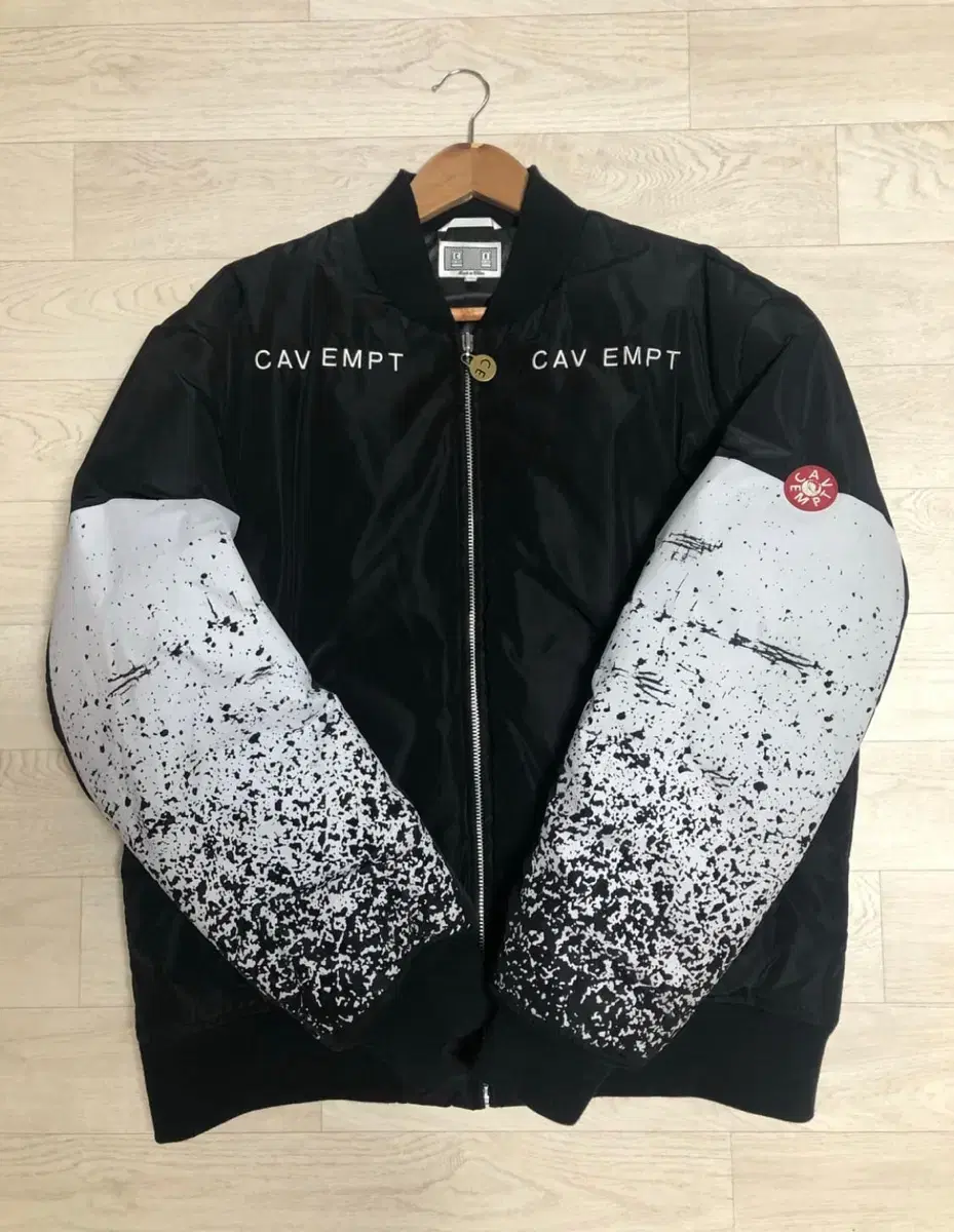 Cav Empt Speckled Bomber Small Cav Empt シーイー フォトプリント